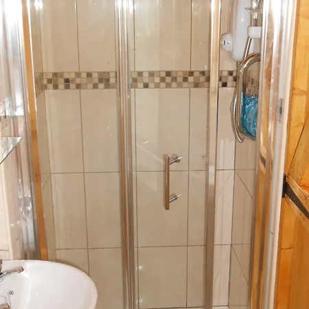 Birchdale House 4*