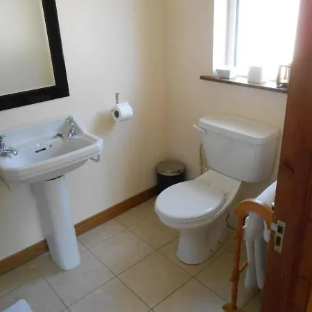 Birchdale House לינה וארוחת בוקר 4*