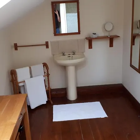 Bed & Breakfast Birchdale House 4*